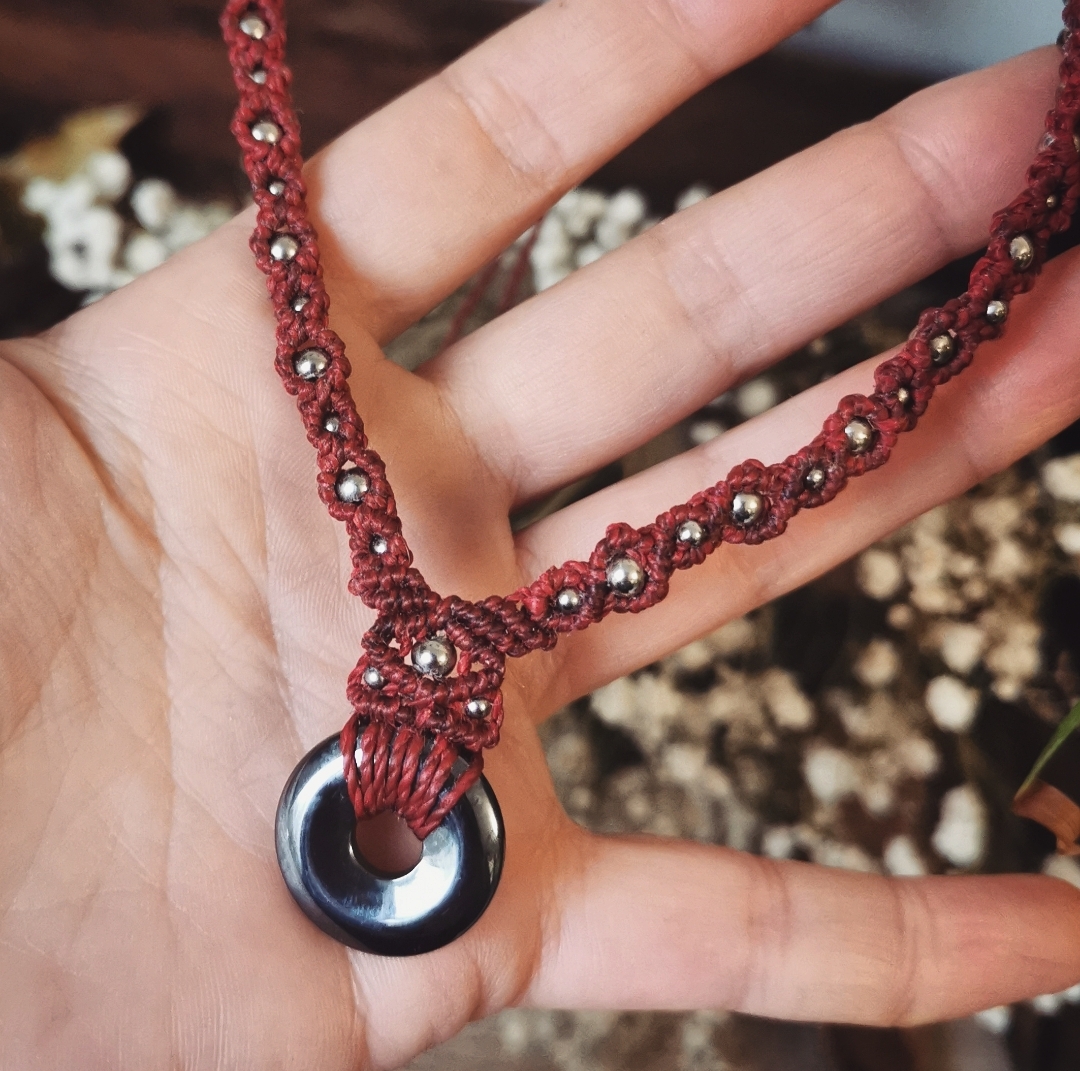 Collier pierre gemme hématite, bijoux bohèmes artisanaux, lithothérapie, fait main, artisanat français