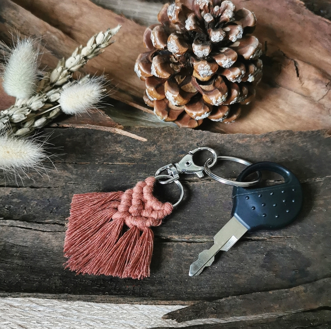Porte-clés, porte-clefs, bijou de sac bohème artisanal fait main en France