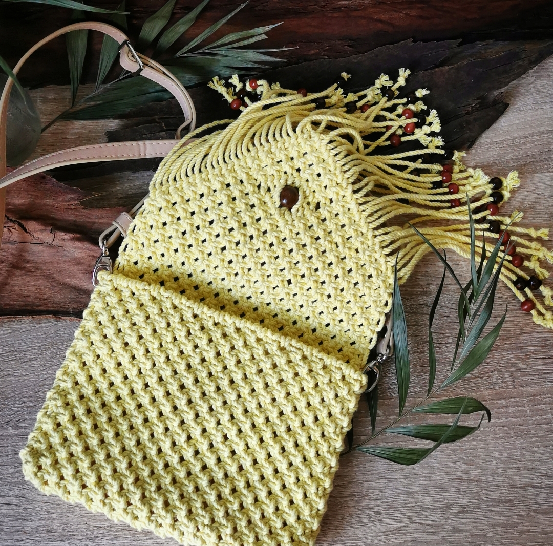 Sac/pochette macramé jaune poussin + porte-clé - Ann'trape-rêves