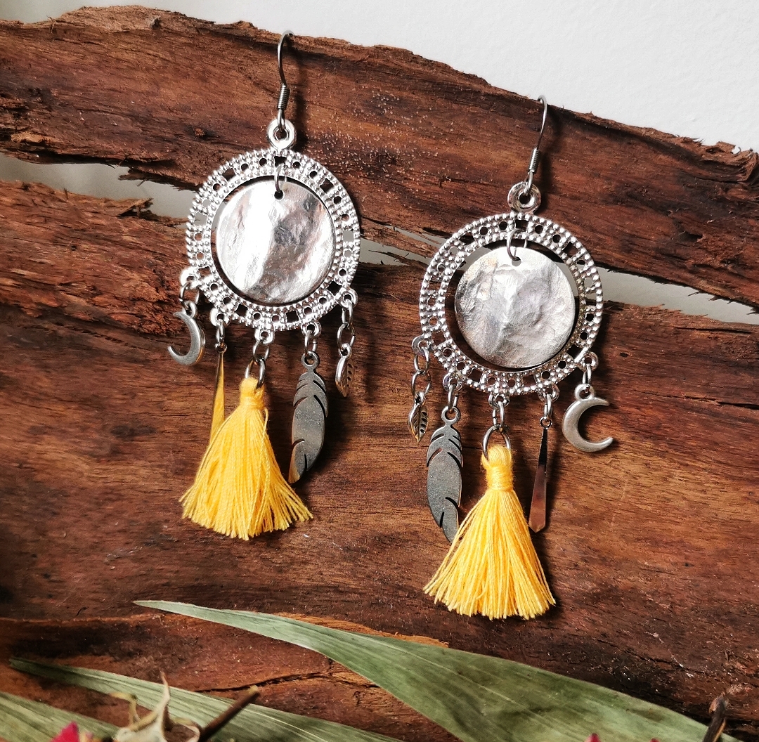 Boucles d'oreilles bohèmes ethniques, bijoux artisanaux, fait main en France, créations artisanales, accessoires hippie