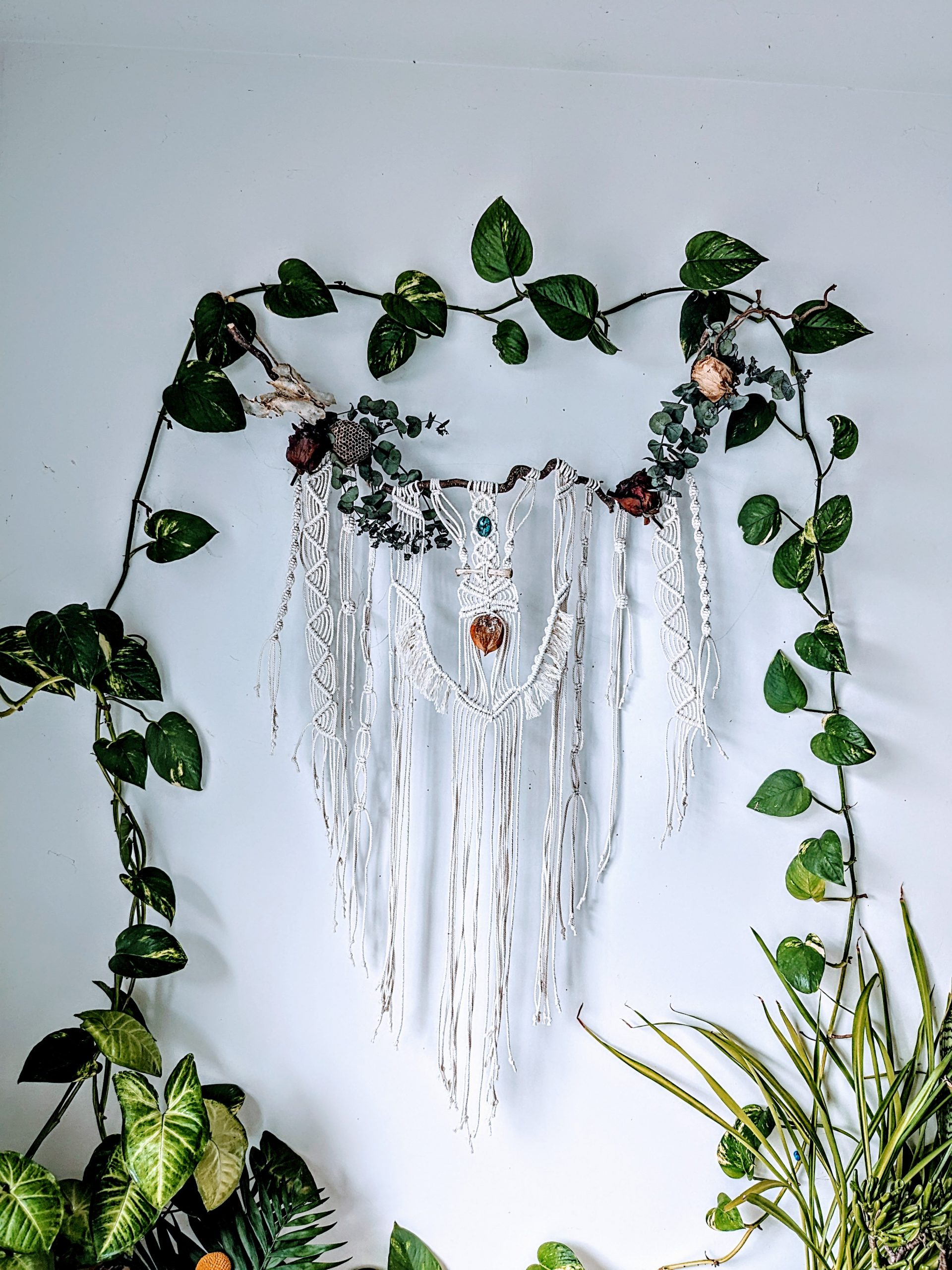 Tenture murale décoration macramé fleurs séchées bohème fait main en france artisanat
