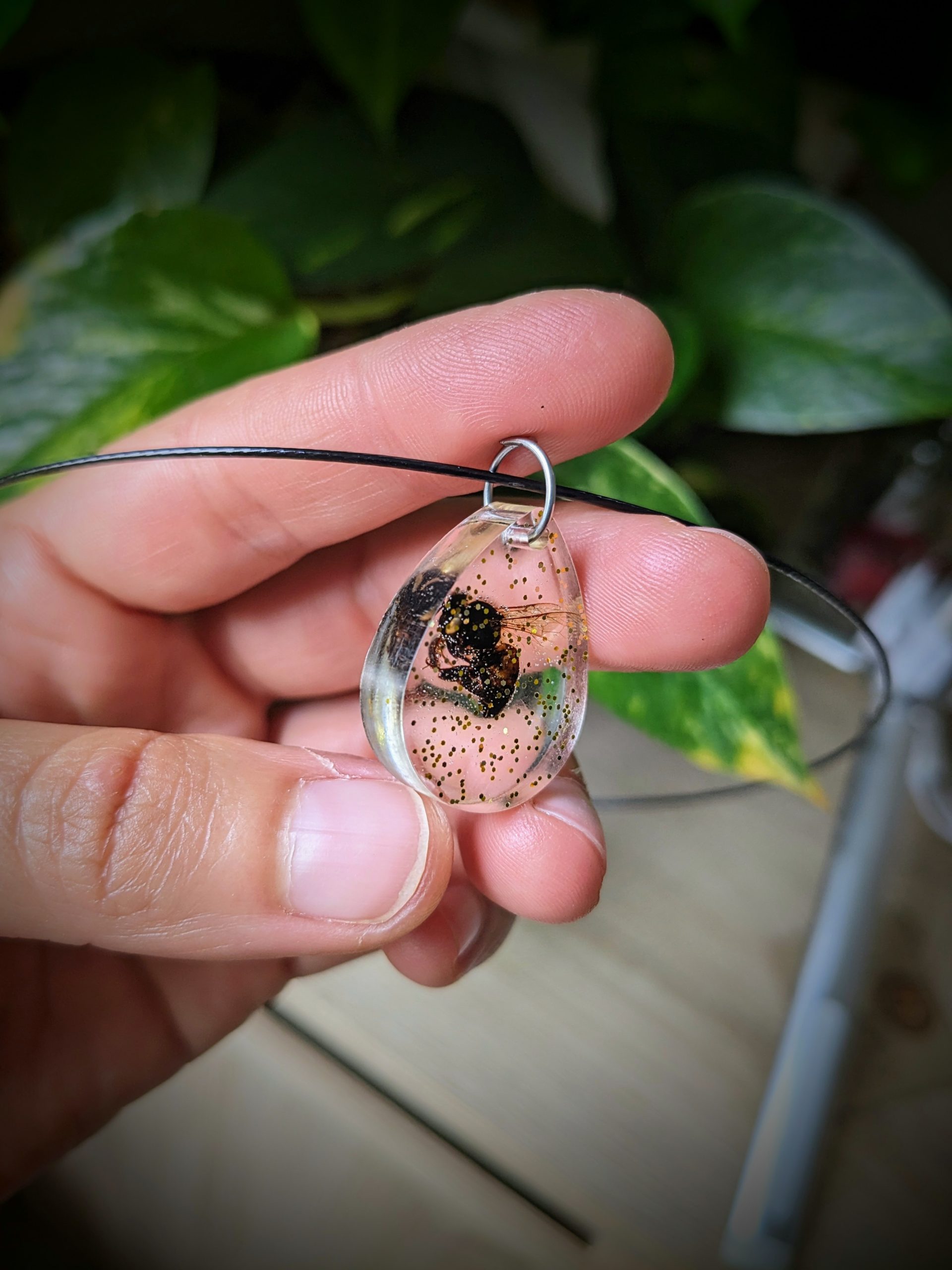 Accessoires pour les plantes et bijoux faits à la main